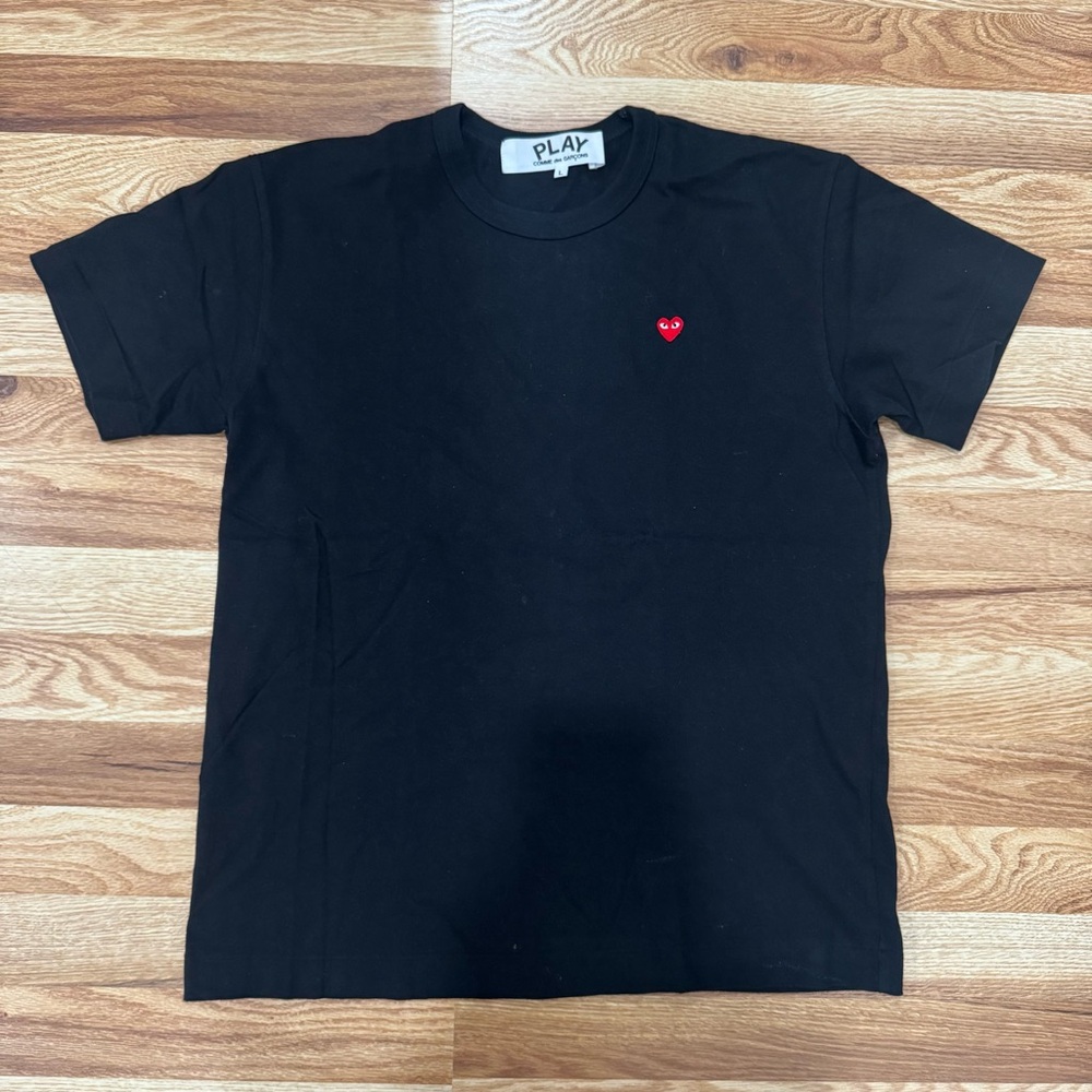 Comme des Garcons Mens Play Tshirt Size Large